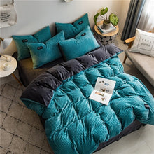 Load image into Gallery viewer, 2019 New magic velvet Fleece bedding set 4pcs/set stripe duvet cover flat sheet pillowcase AB side flannel winter warm bed linen