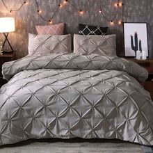 Load image into Gallery viewer, Luxury Pinch Pleat Bedding Comforter Bedding Sets Bed Linen Duvet Cover Set Pillowcases Bedding Queen King Size Bedclothes